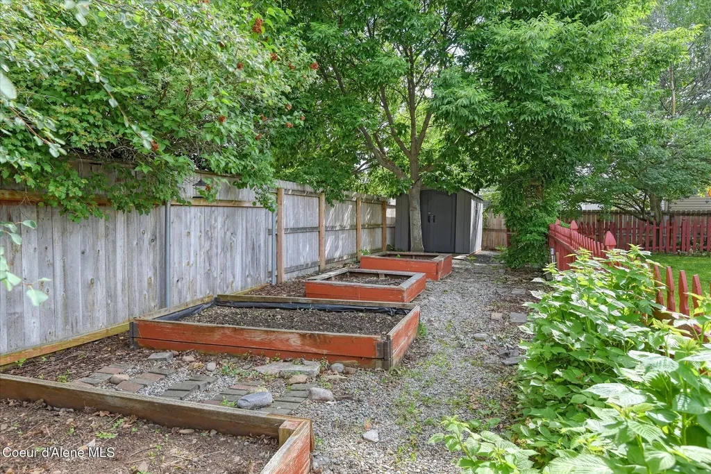 5372 W Hedgewood Avenue Post Falls ID 83854
