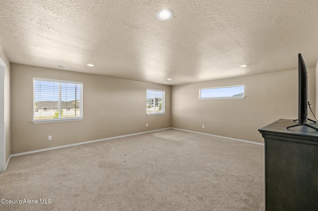 12867 N Farley Way Rathdrum ID 83858