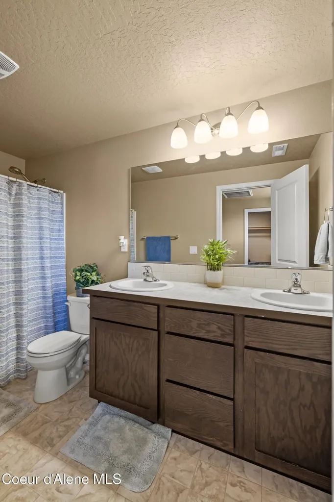 12867 N Farley Way Rathdrum ID 83858