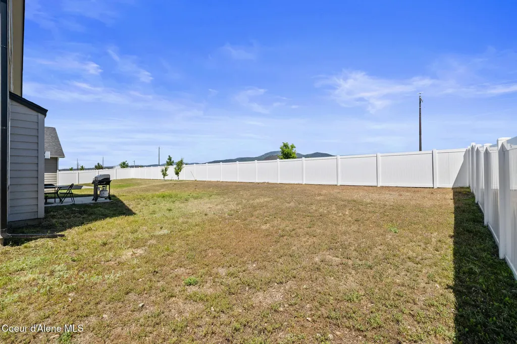 12867 N Farley Way Rathdrum ID 83858