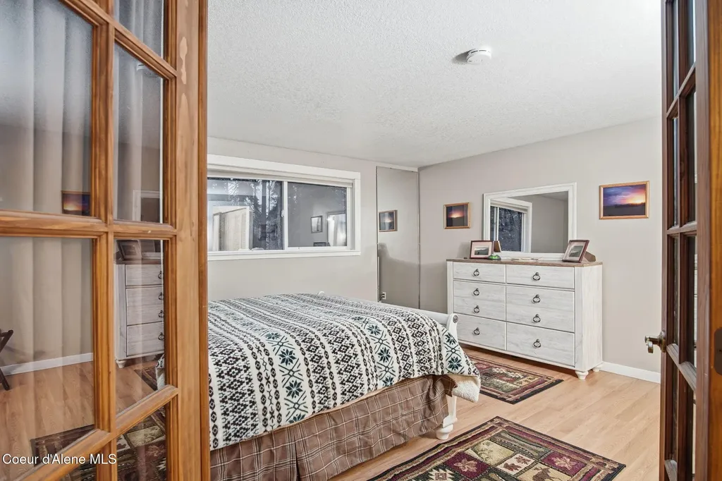 527 Creekside Drive Priest Lake ID 83856
