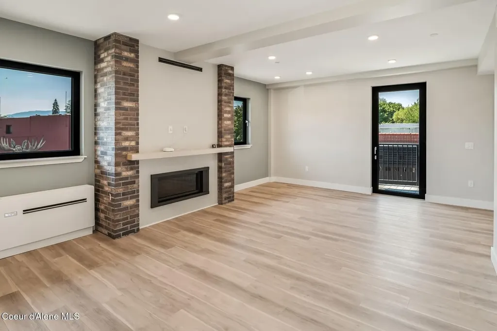 503-203 Cedar Street Sandpoint ID 83864