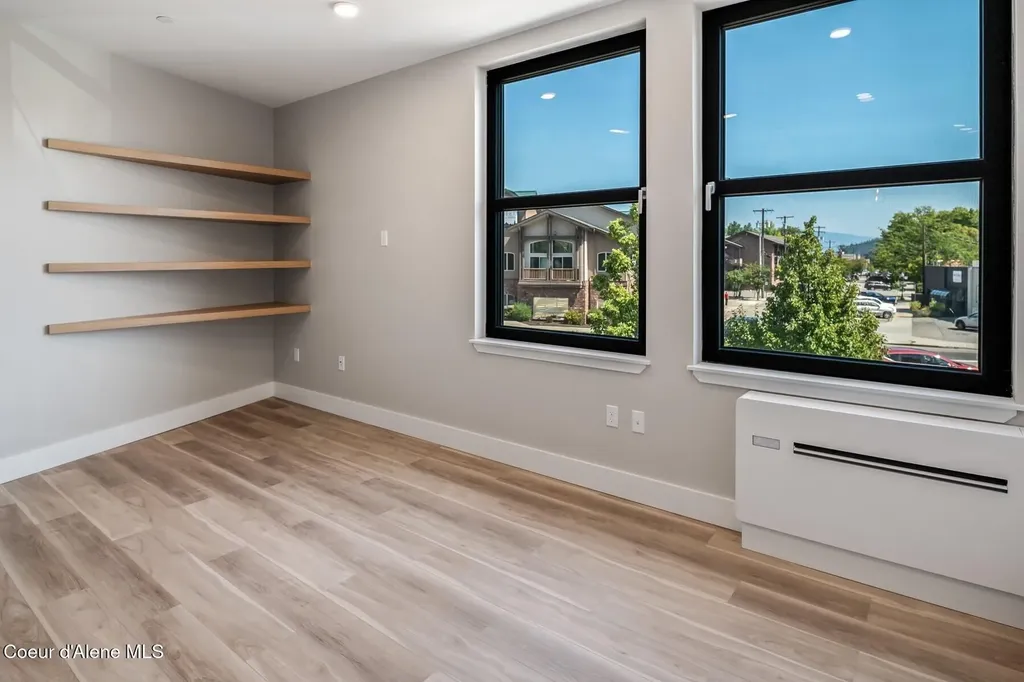 503-203 Cedar Street Sandpoint ID 83864