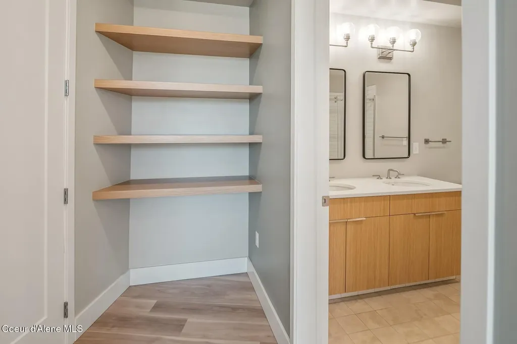 503-203 Cedar Street Sandpoint ID 83864