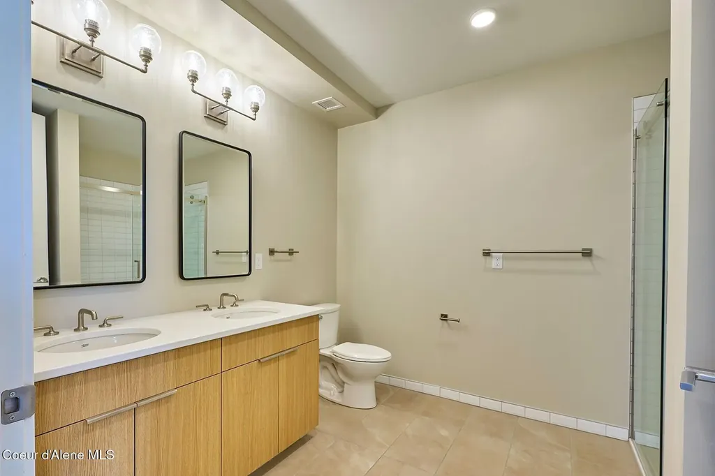 503-203 Cedar Street Sandpoint ID 83864