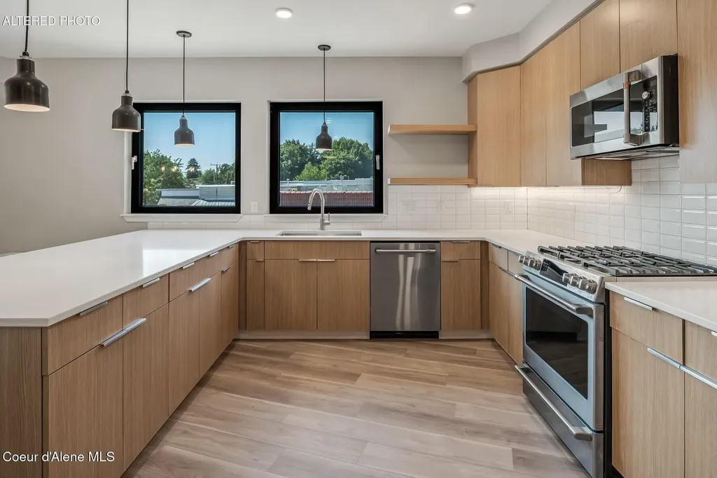 503-203 Cedar Street Sandpoint ID 83864