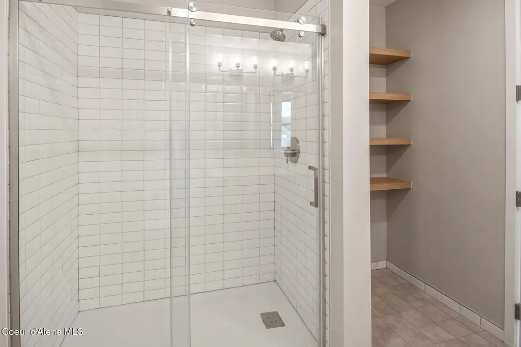 503-203 Cedar Street Sandpoint ID 83864