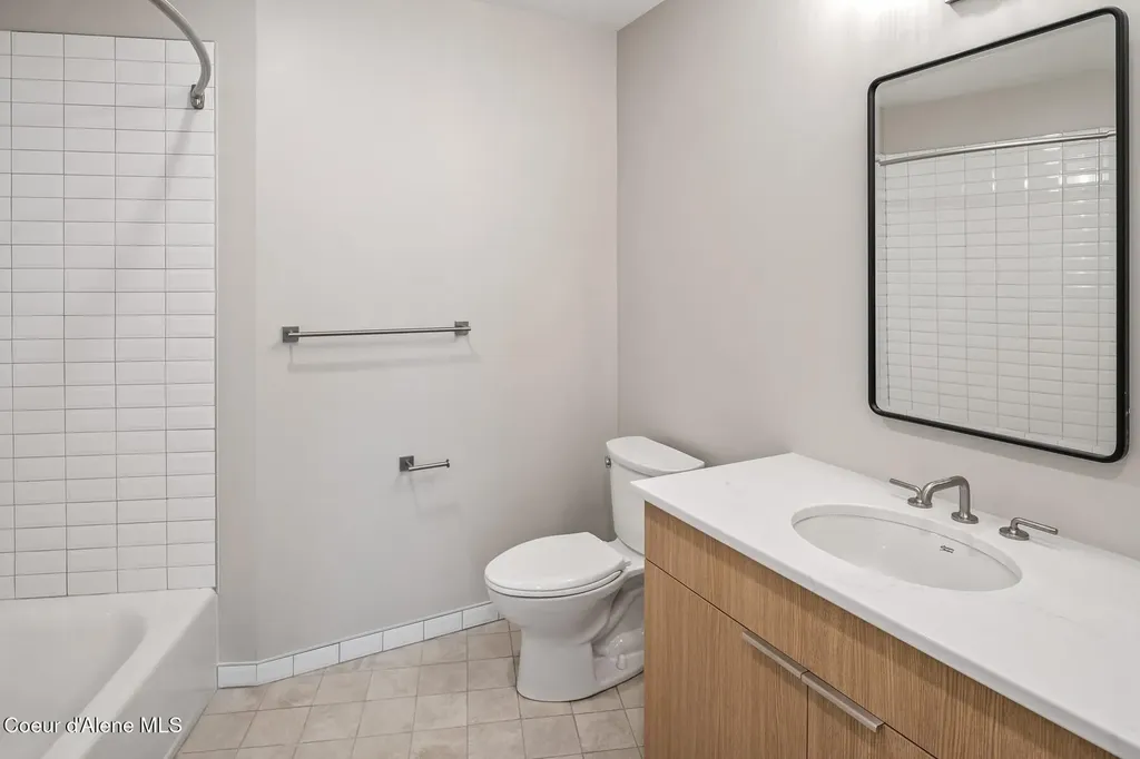 503-203 Cedar Street Sandpoint ID 83864