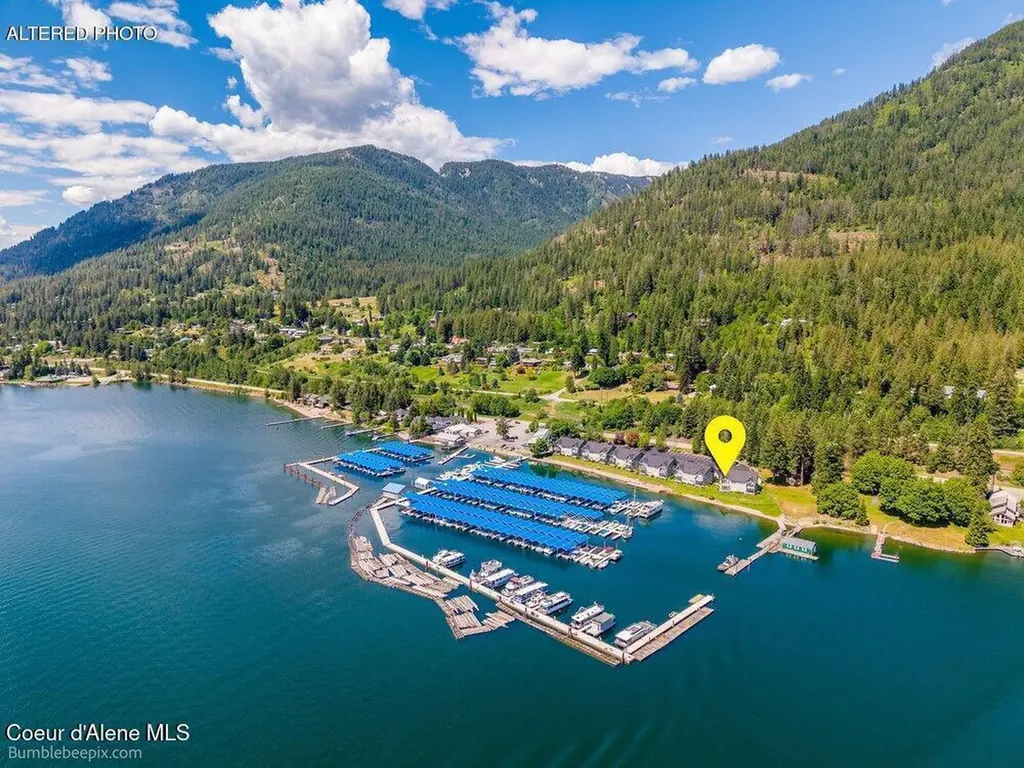 46700 E Highway 200 Hope ID 83836