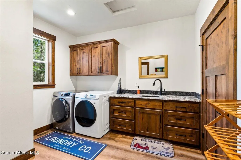 92 Graham Avenue Priest River ID 83856
