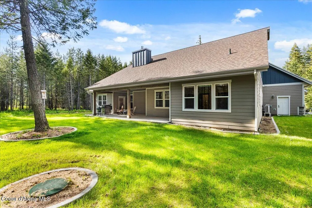 92 Graham Avenue Priest River ID 83856