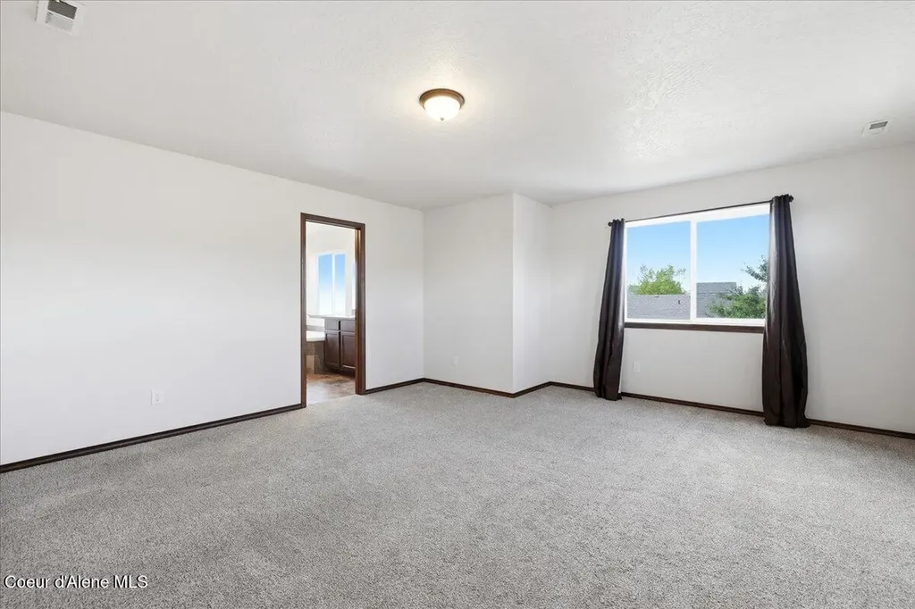8081 N Woodworth Street Post Falls ID 83854
