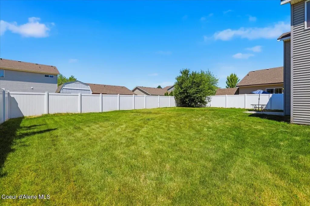 8081 N Woodworth Street Post Falls ID 83854