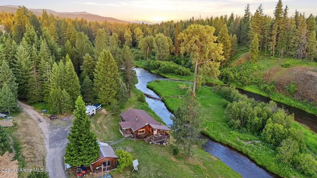 141 Brook Lane Fernwood ID 83830