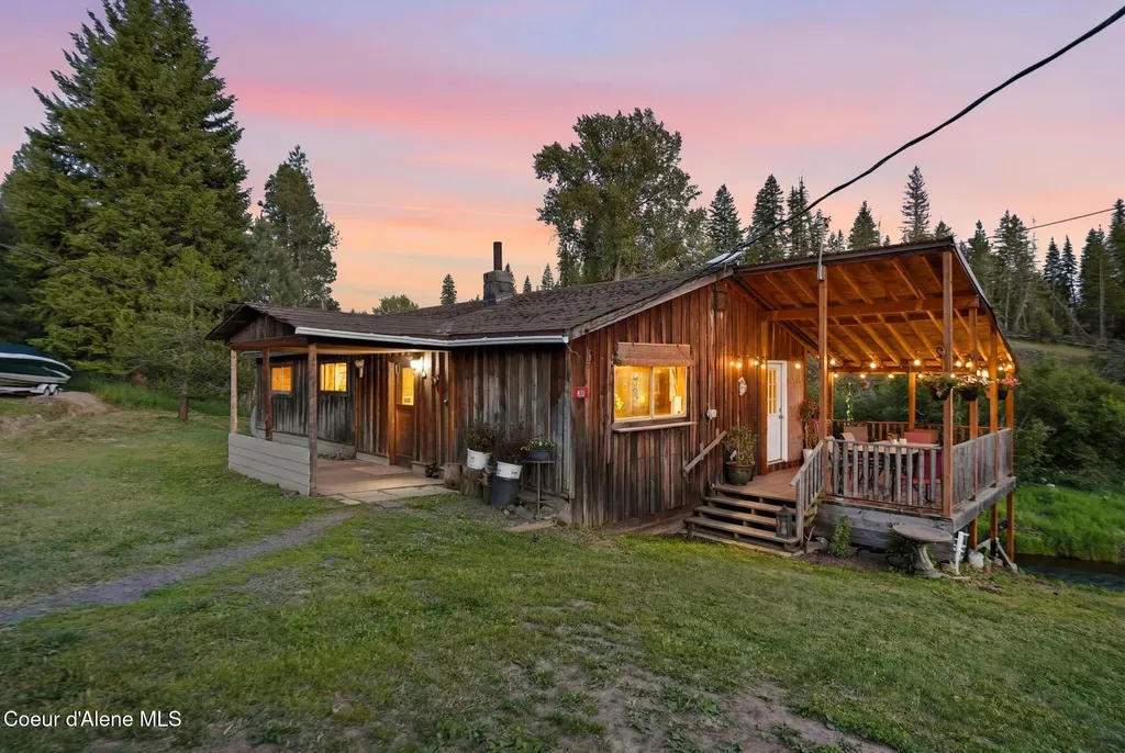 141 Brook Lane Fernwood ID 83830