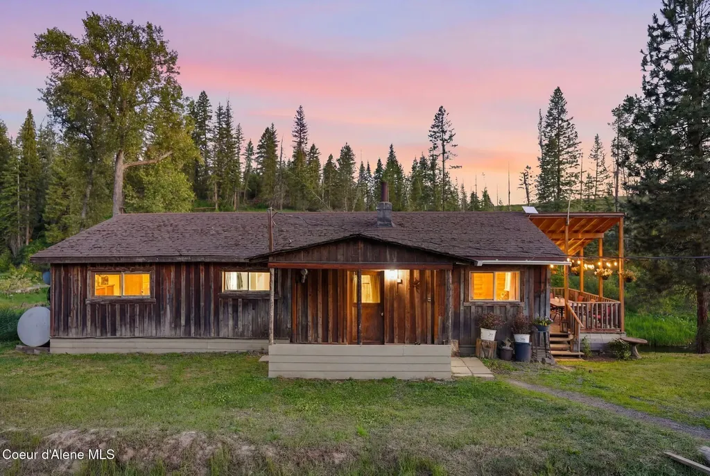 141 Brook Lane Fernwood ID 83830