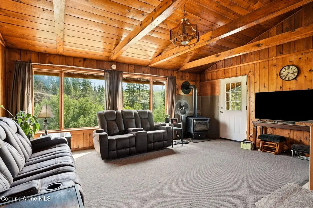 141 Brook Lane Fernwood ID 83830