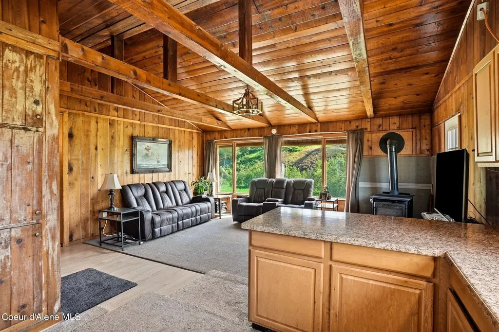 141 Brook Lane Fernwood ID 83830