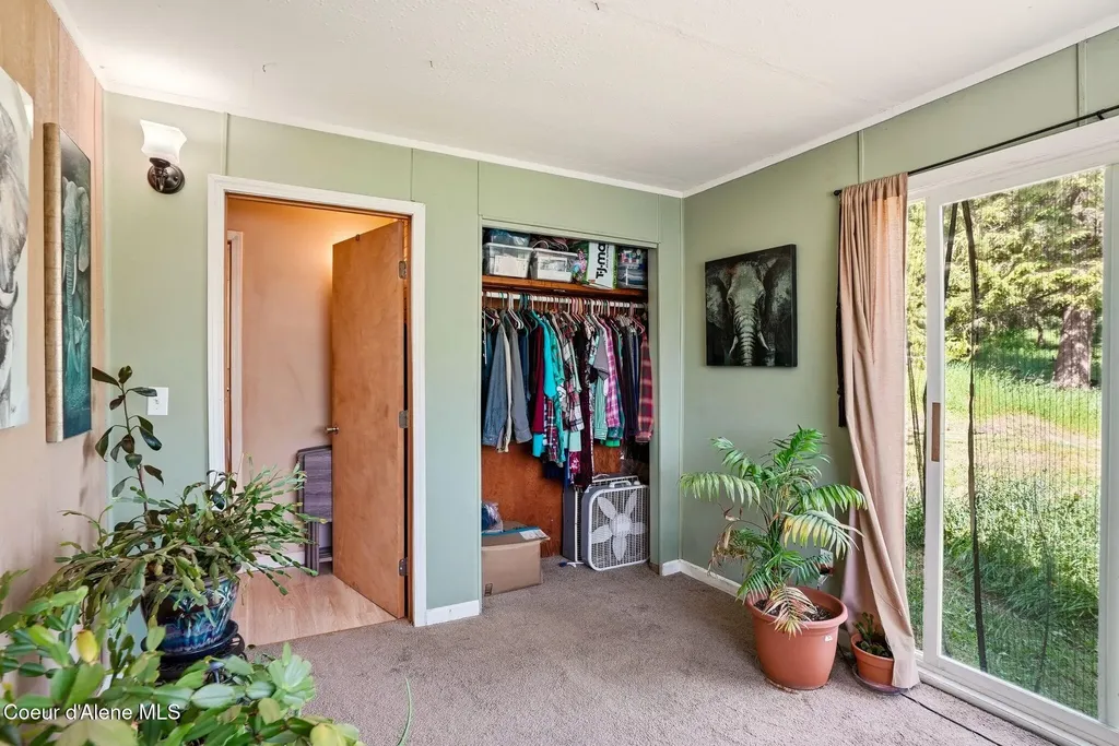 141 Brook Lane Fernwood ID 83830