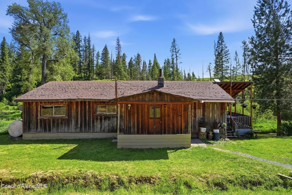 141 Brook Lane Fernwood ID 83830