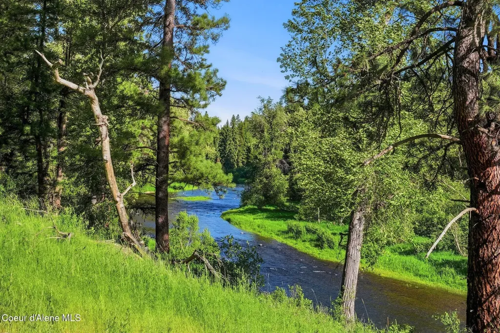 141 Brook Lane Fernwood ID 83830