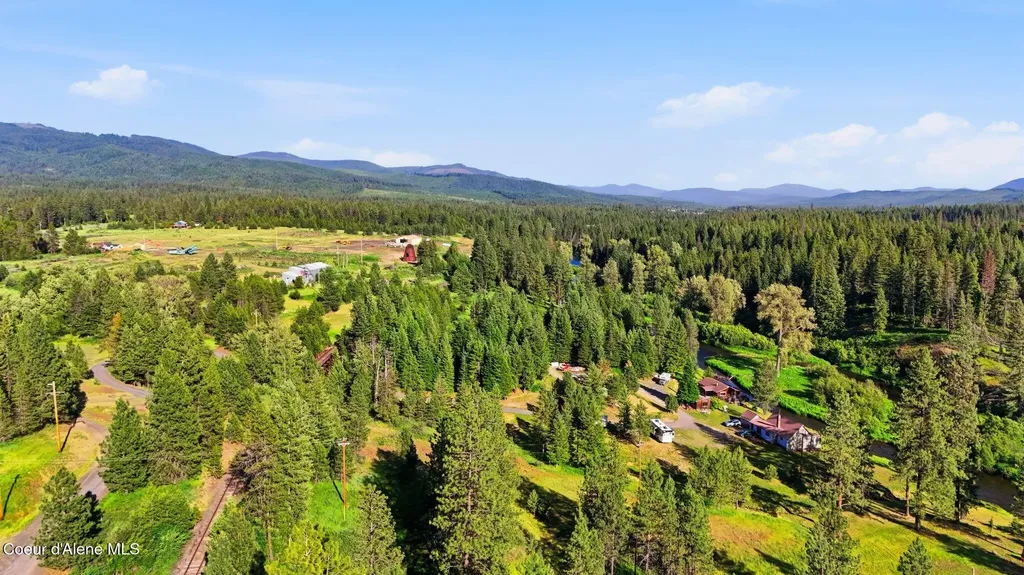 141 Brook Lane Fernwood ID 83830
