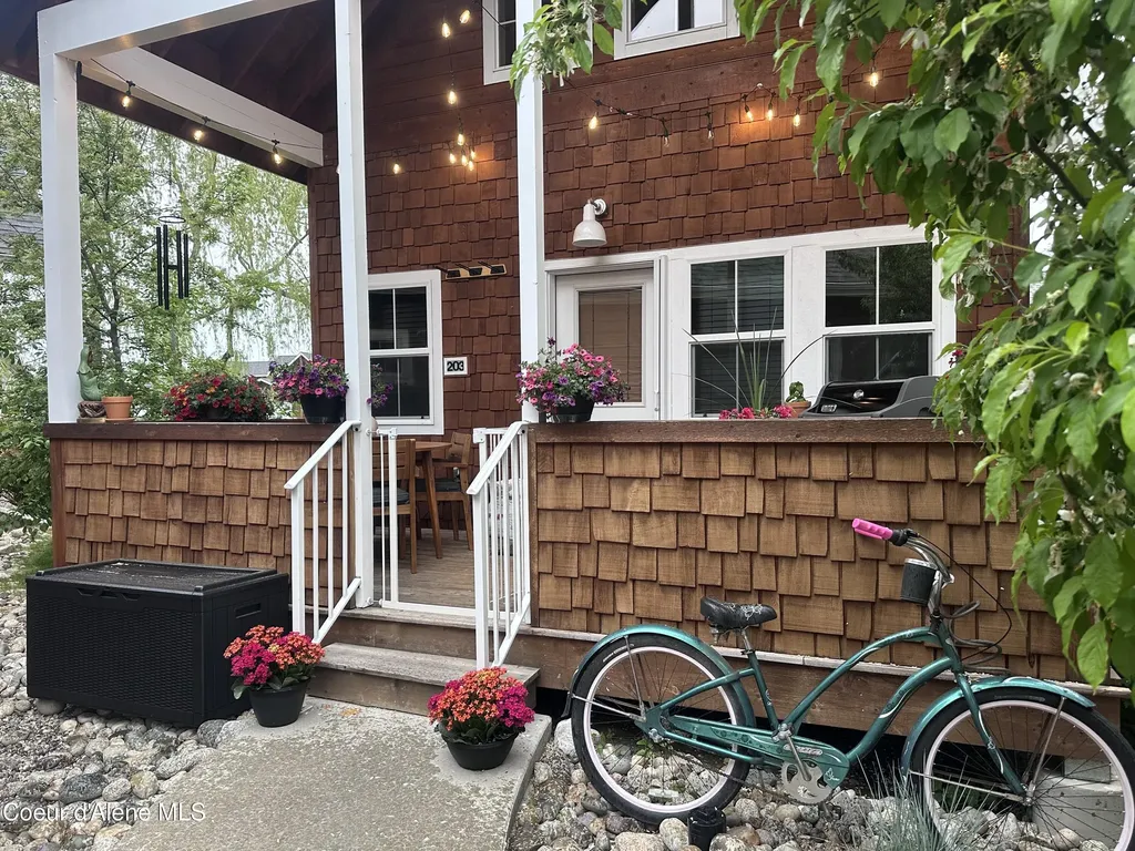 203 Pomrankey Lane Dover ID 83825