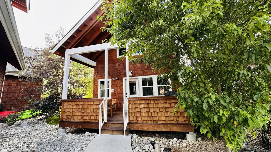 203 Pomrankey Lane Dover ID 83825