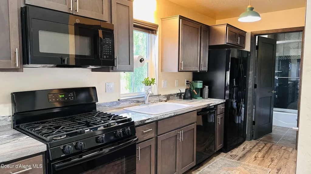 203 Pomrankey Lane Dover ID 83825