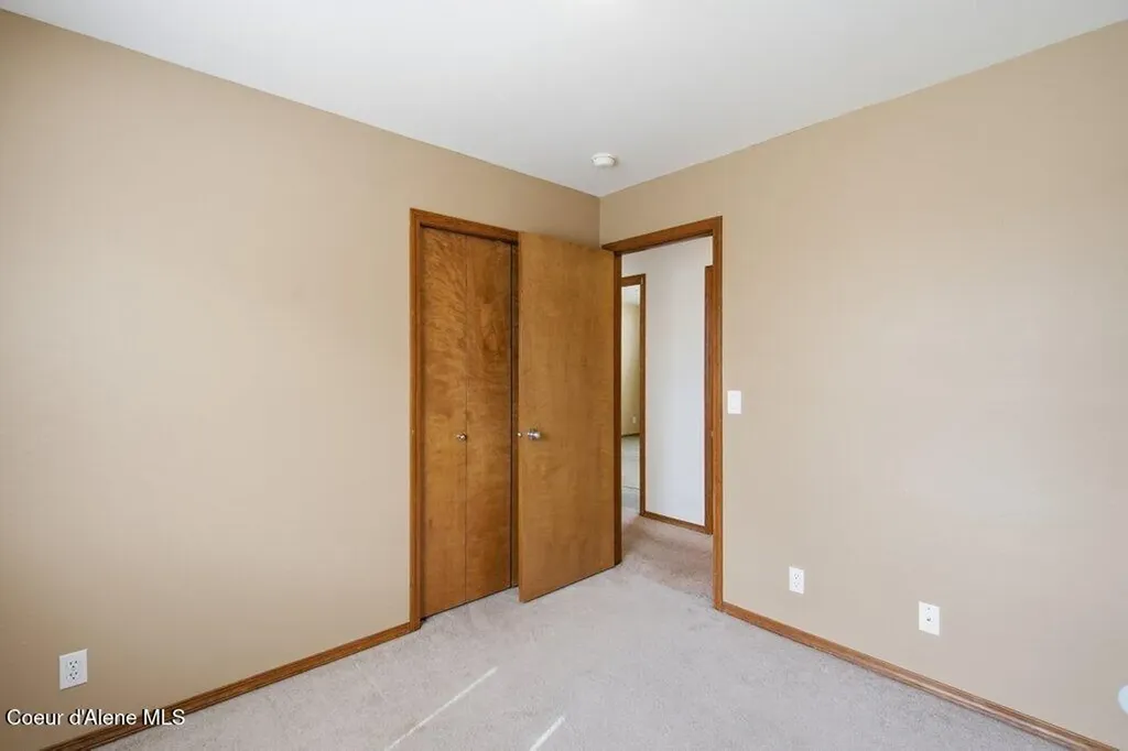 2806 W Blueberry Circle Hayden ID 83835