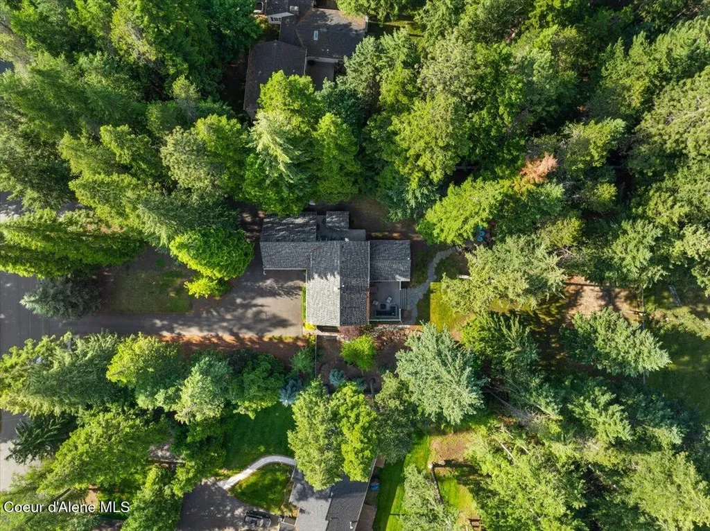 11820 N Friar Drive Hayden ID 83835