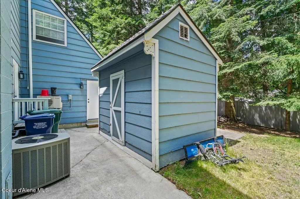 11820 N Friar Drive Hayden ID 83835
