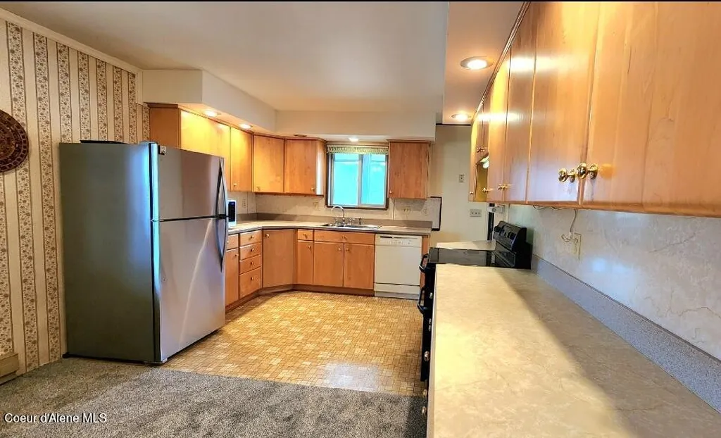 119 S 5th Street St. Maries ID 83861