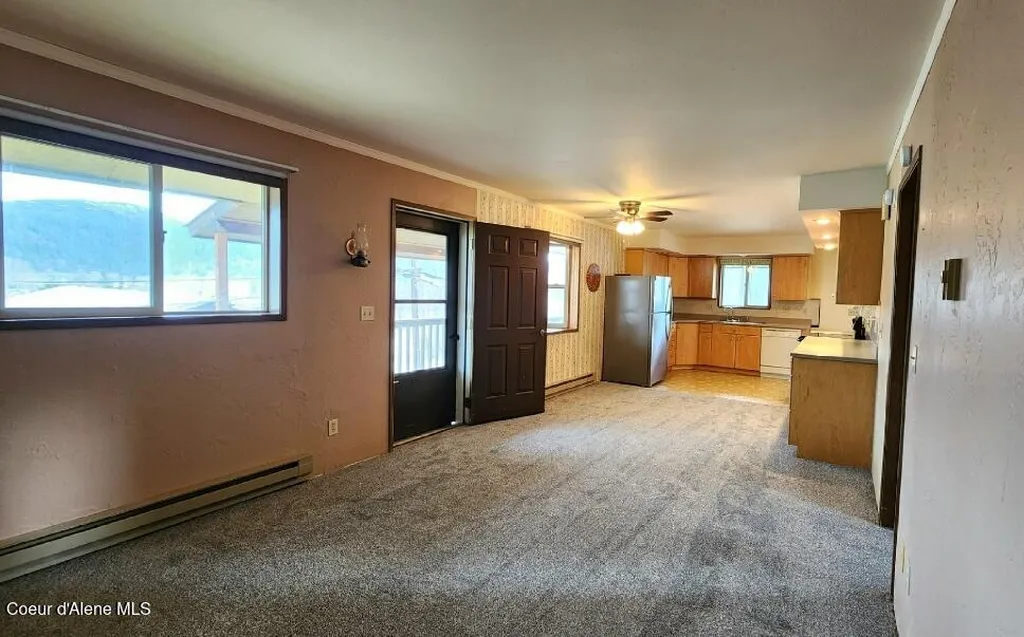 119 S 5th Street St. Maries ID 83861