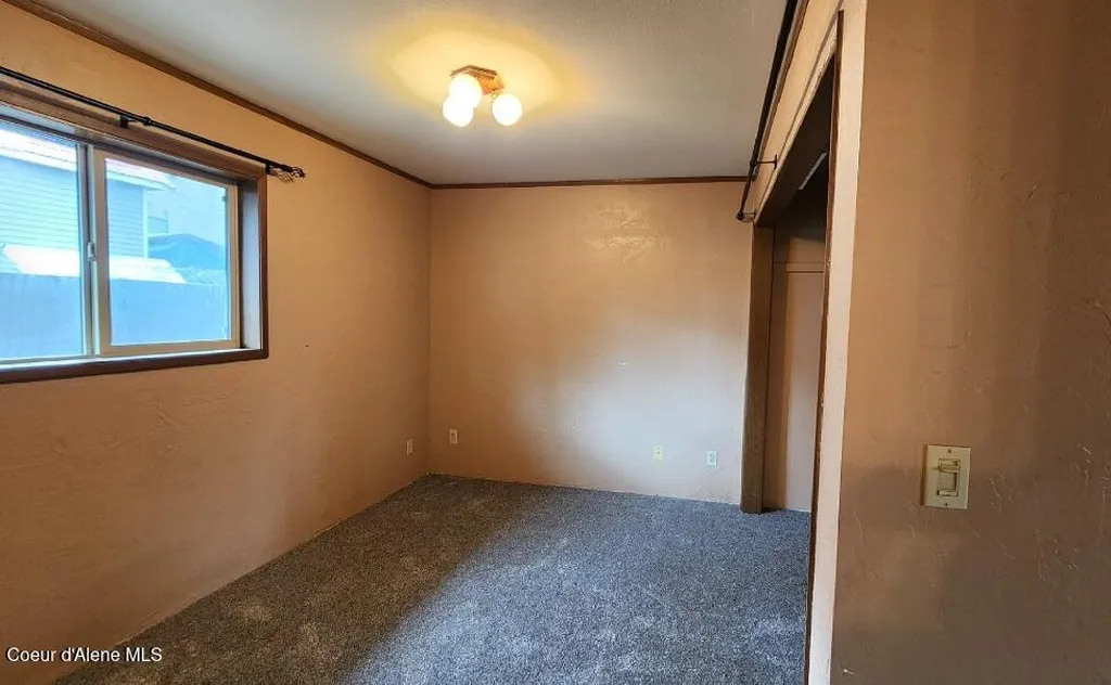 119 S 5th Street St. Maries ID 83861