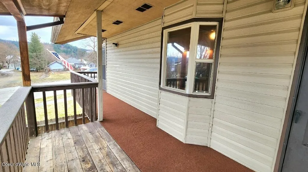 119 S 5th Street St. Maries ID 83861