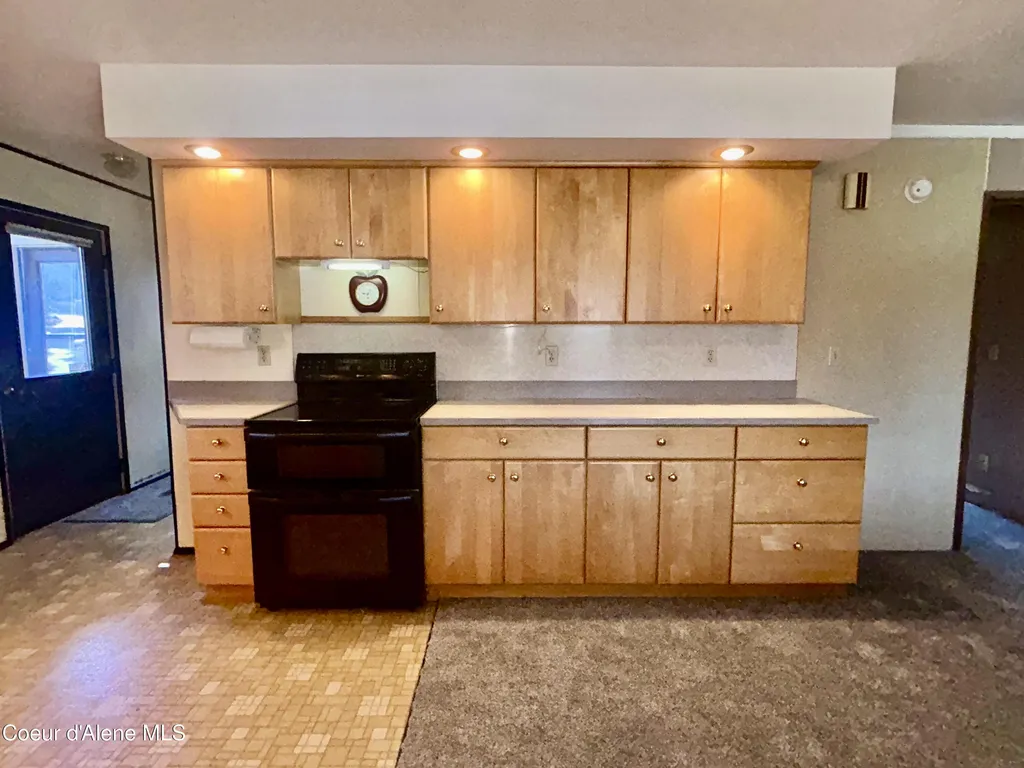 119 S 5th Street St. Maries ID 83861