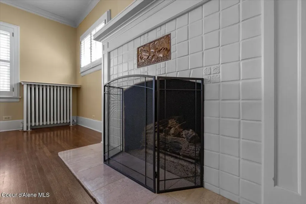 10 King Street Wallace ID 83873
