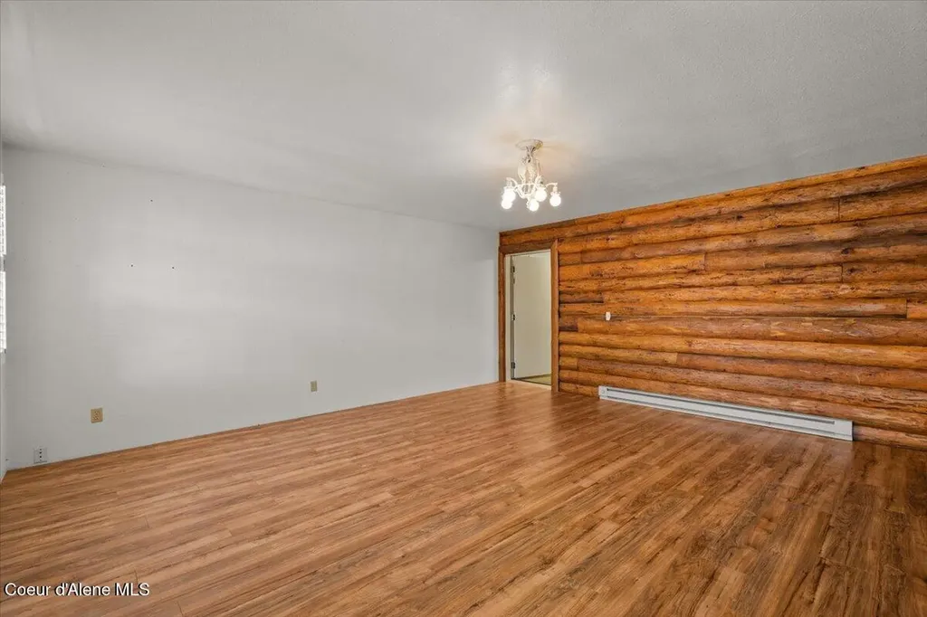 10 King Street Wallace ID 83873