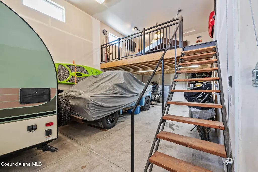 3665 N Croghan Drive Post Falls ID 83854