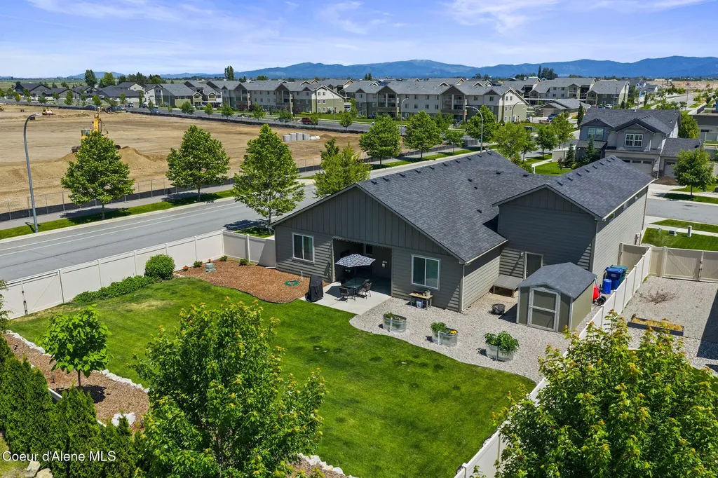 3665 N Croghan Drive Post Falls ID 83854