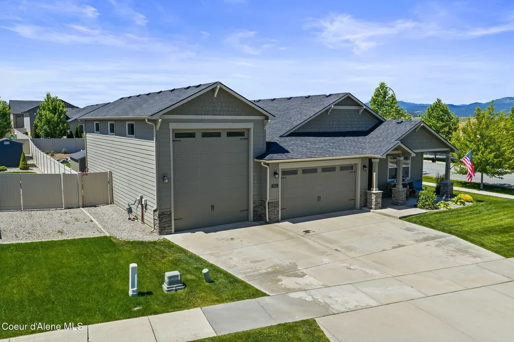 3665 N Croghan Drive Post Falls ID 83854