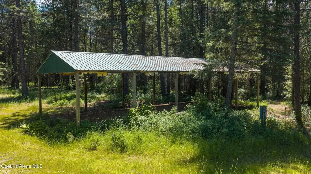 965 Trails End Road Athol ID 83801