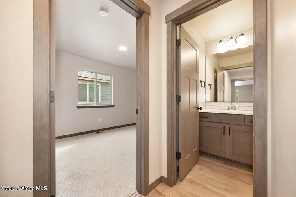 1165 Jersey Street Sandpoint ID 83864