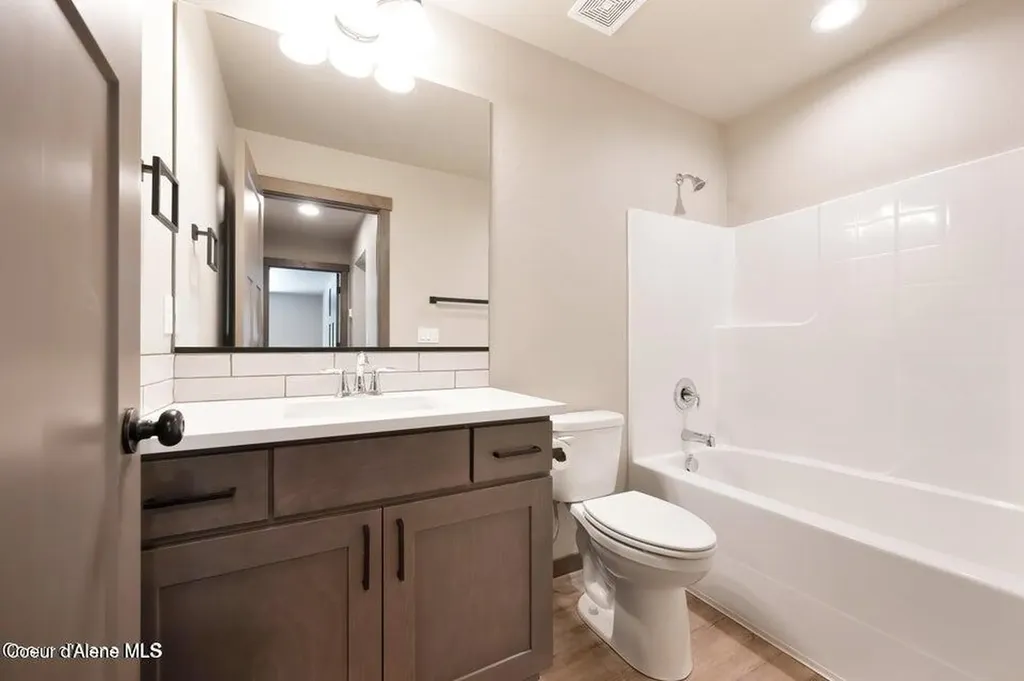 1165 Jersey Street Sandpoint ID 83864
