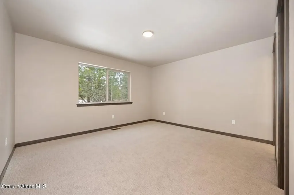 1165 Jersey Street Sandpoint ID 83864