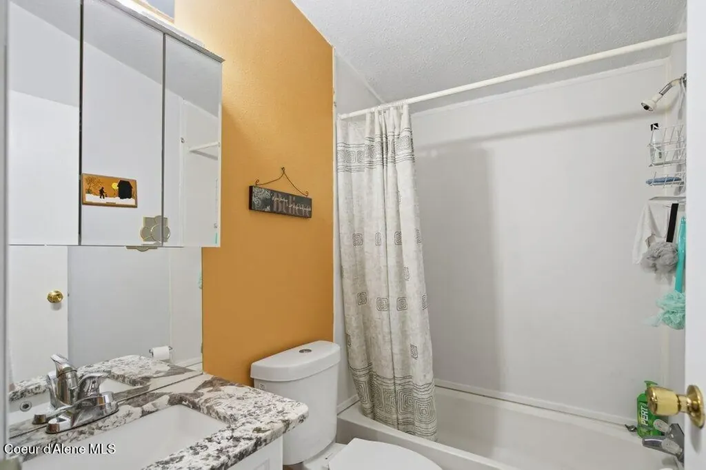 5970 W Massachusetts Street Spirit Lake ID 83869