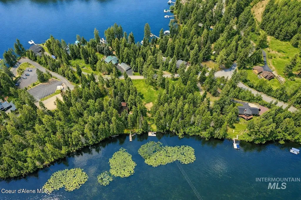 15798 N Sportsman Park Road Hayden ID 83835