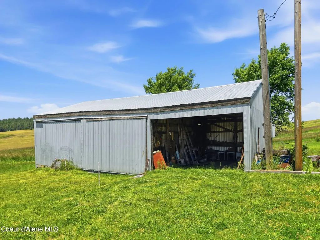 2157 W Rolling Hills Road Worley ID 83876