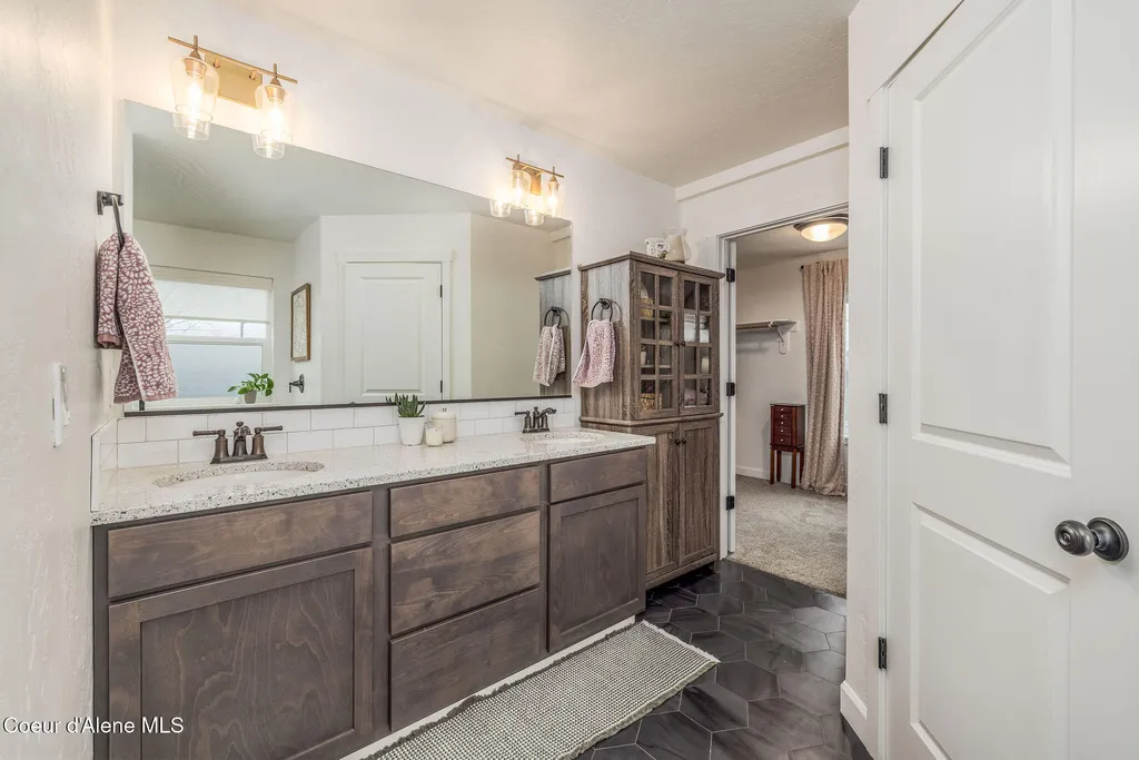 849 W Ashworth Lane Post Falls ID 83854